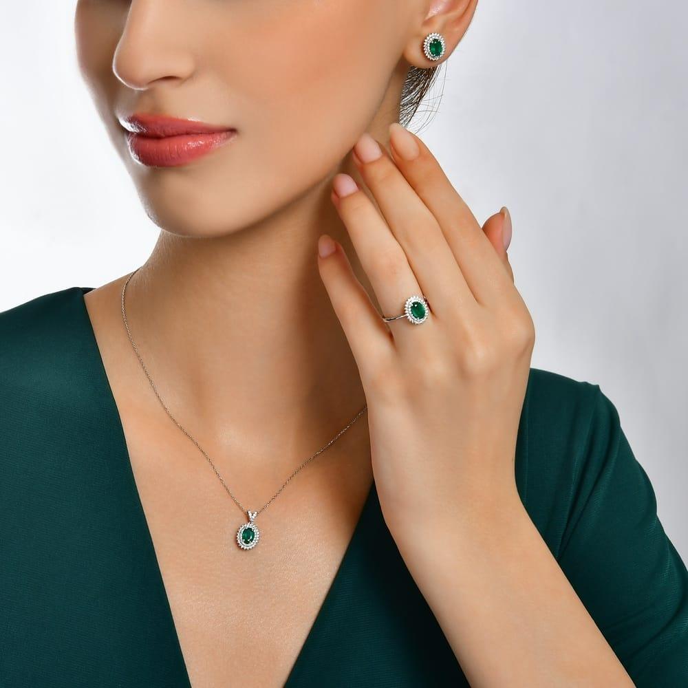 1.48 Karat Anturaj Due’S Zümrüt Diamante Collana