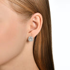 0.81 Karat Avery Baget Diamante Orecchini