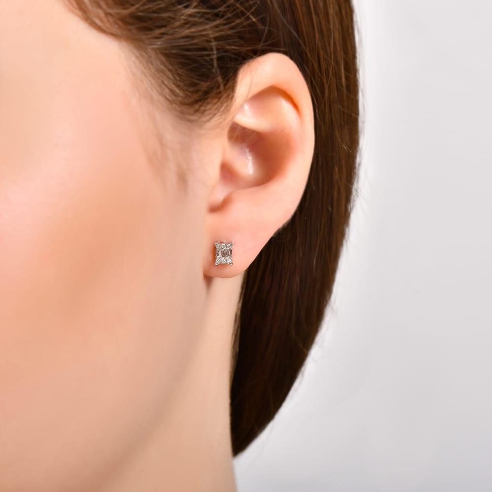0.21 Karat Laranj Baget Diamante Orecchini