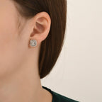 0.56 Karat Laranj Baget Diamante Orecchini