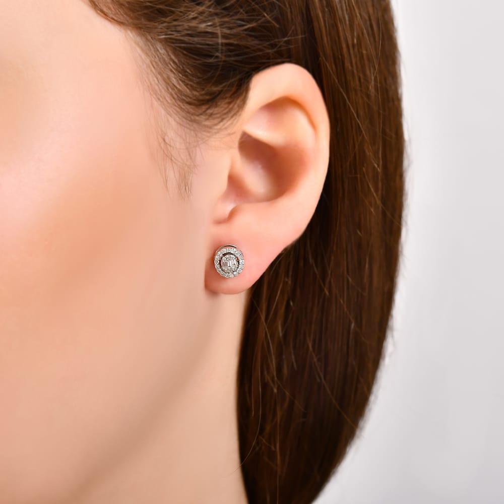 0.27 Karat Laranj Baget Diamante Orecchini