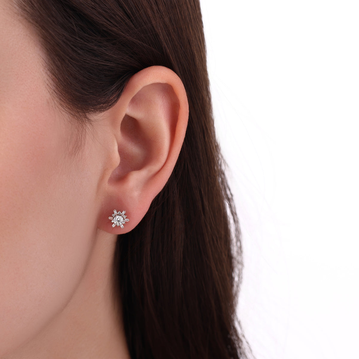 0.68 Karat Flora Baget Diamante Orecchini