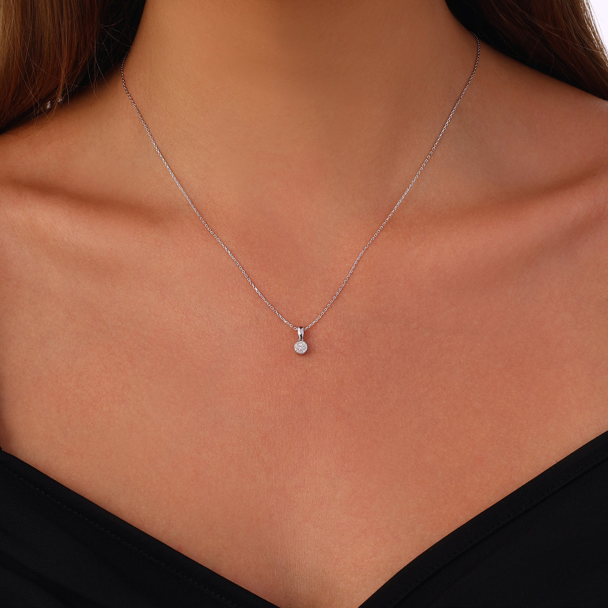 0.08 Karat Diamante Collana