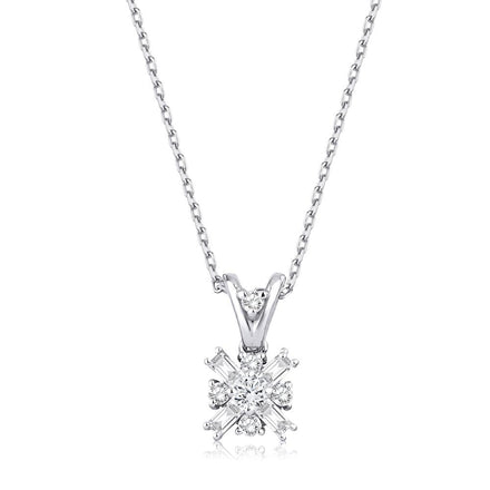0.18 Karat Evangeline Baget Diamante Collana
