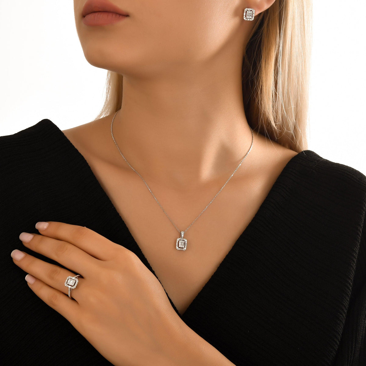 0.35 Karat Victoria Diamante baguette Collana