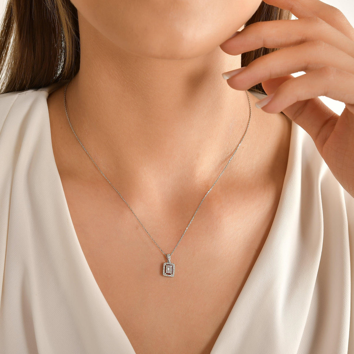 0.20 Karat Bella Baget Diamante Collana