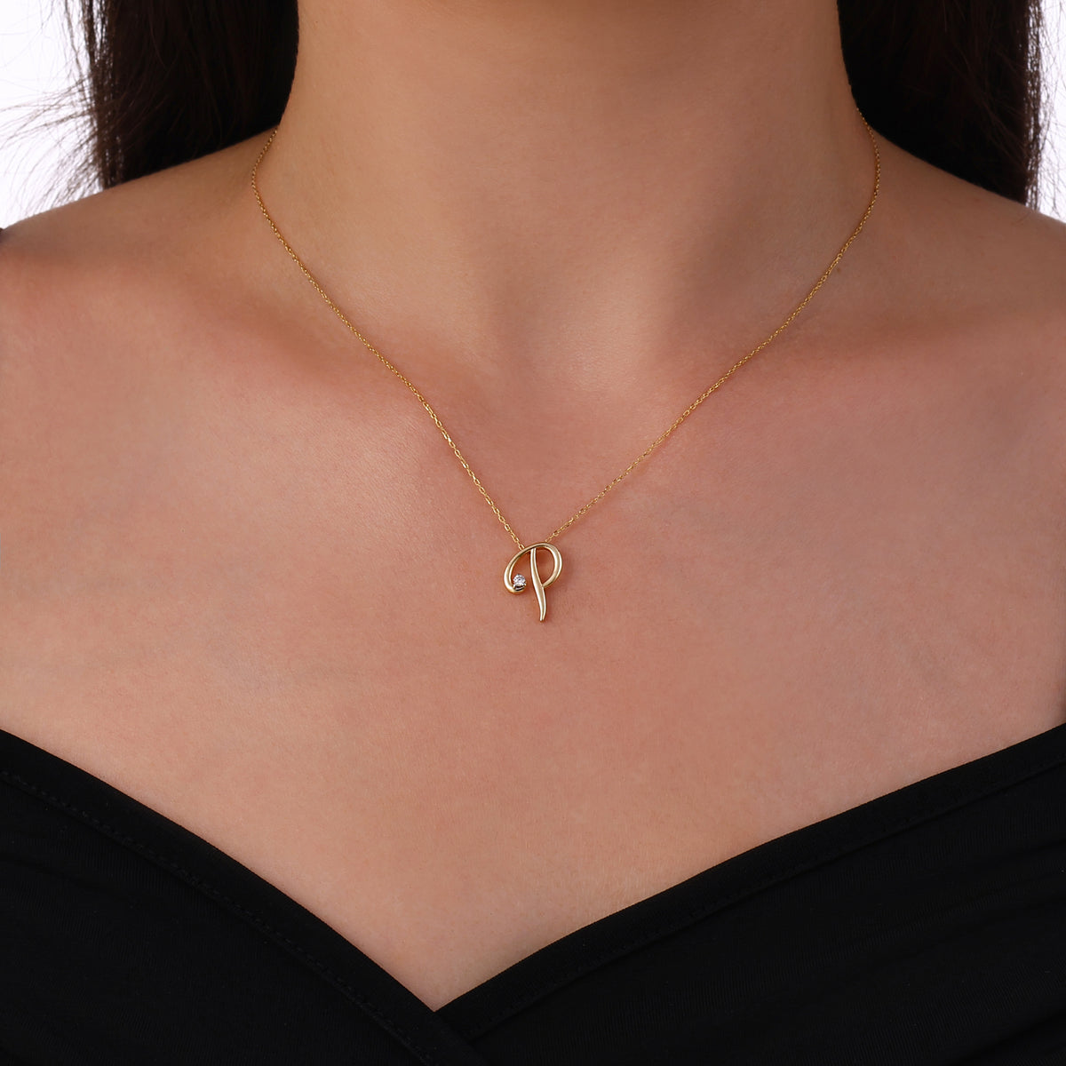 0.03 Karat Diamante P Harf Collana