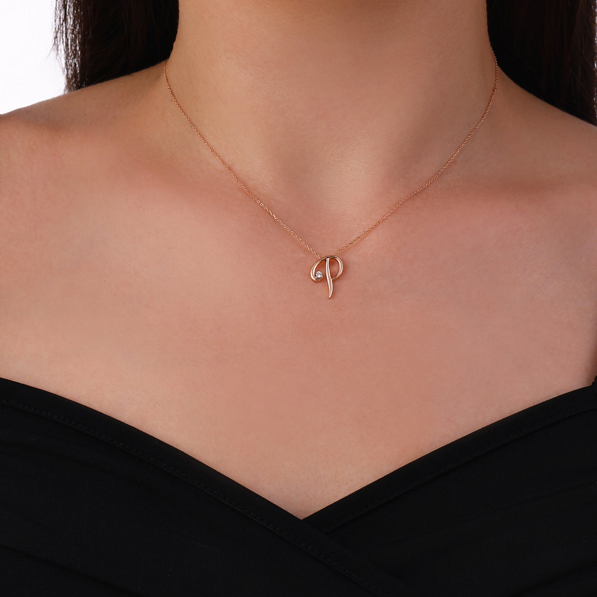 0.03 Karat Diamante P Harf Collana