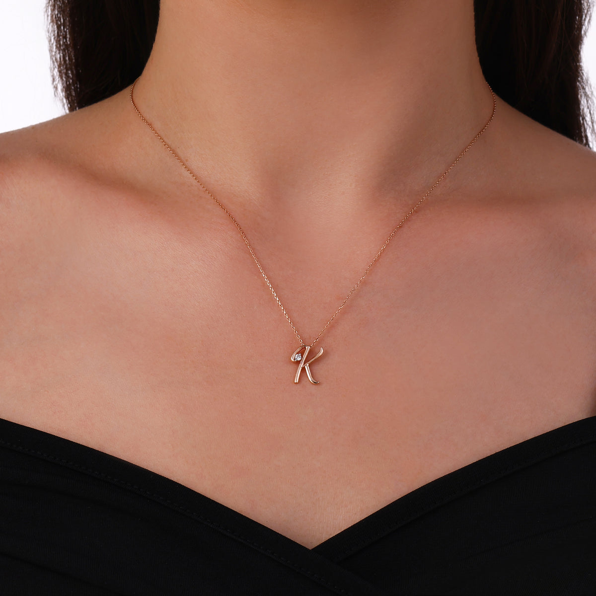 0.03 Karat Diamante K Harf Collana
