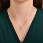 0.12 Karat Laranj Baget Diamante Collana