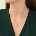 0.32 Karat Laranj Baget Diamante Collana
