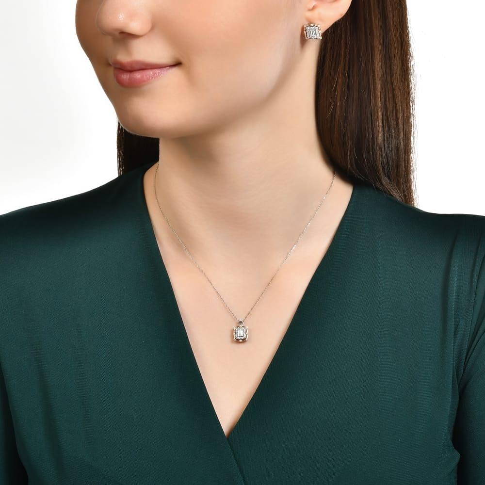 0.23 Karat Cora Diamante Collana