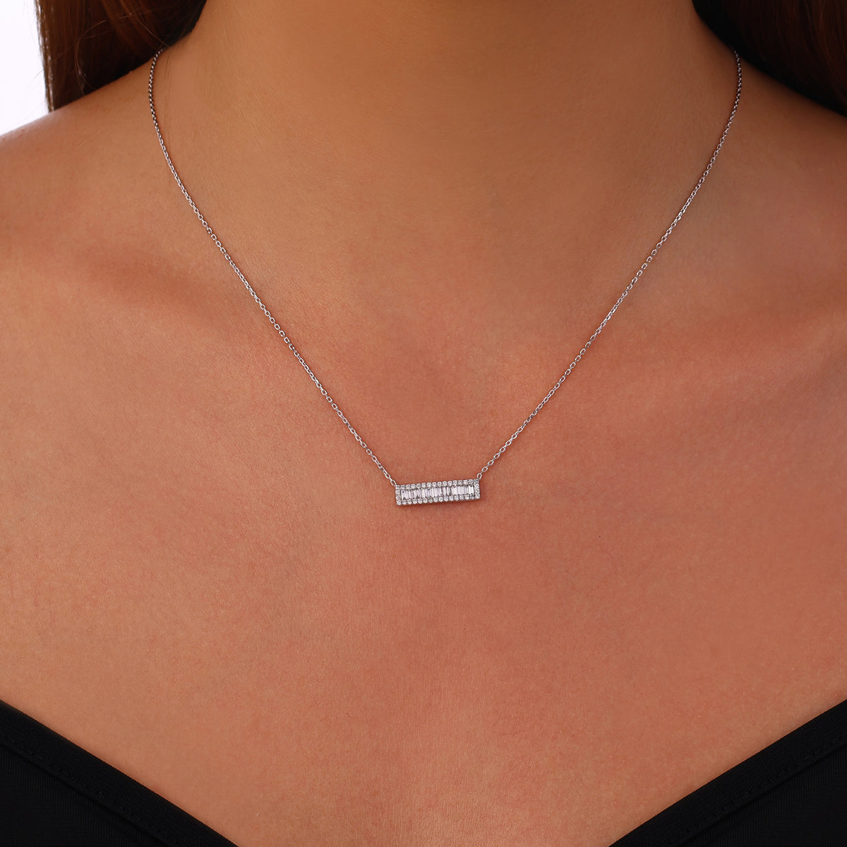 0.70 Karat Baget Diamante Collana