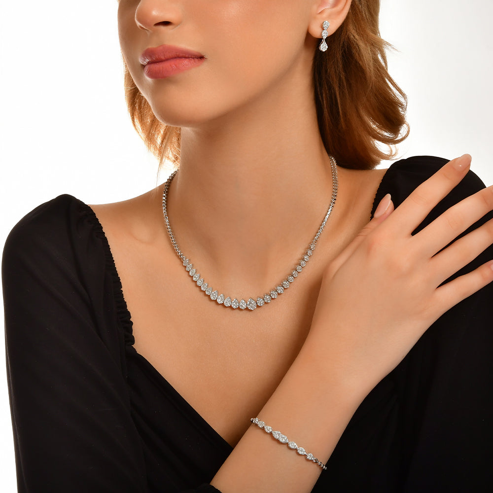3.94 Karat matrimonio Diamante Gerdanlık