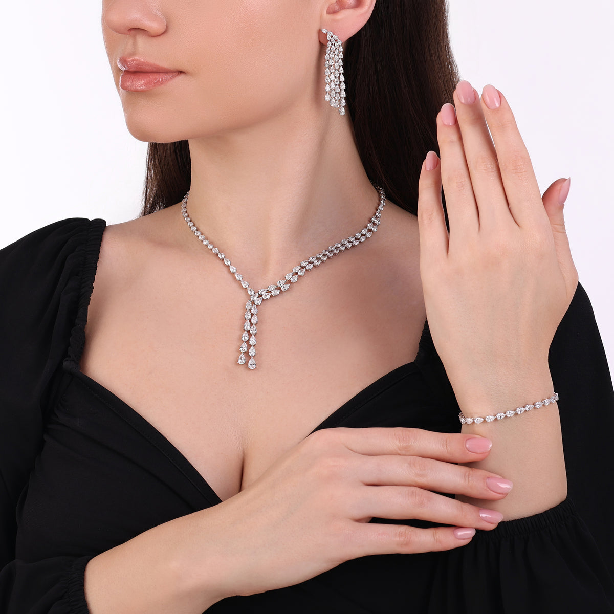 6.91 Karat Damla Diamante Bracciale