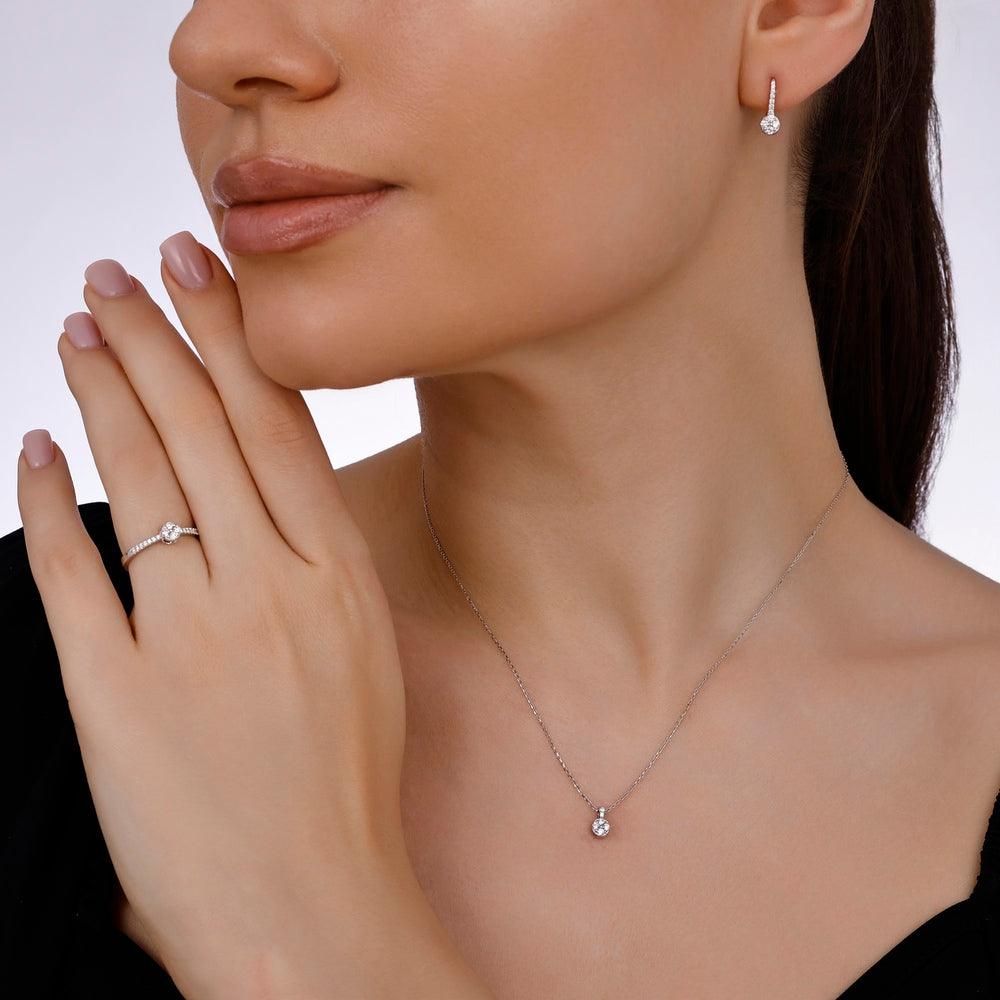 0.10 Karat Unus Diamante Collana