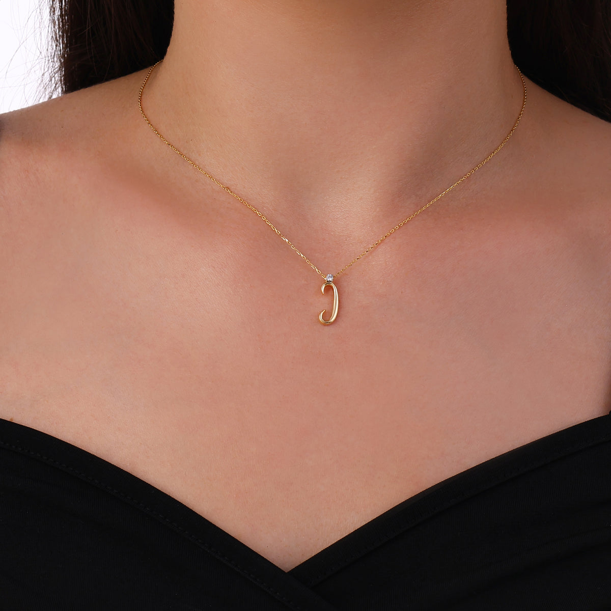 0.03 Karat Diamante İ Harf Collana