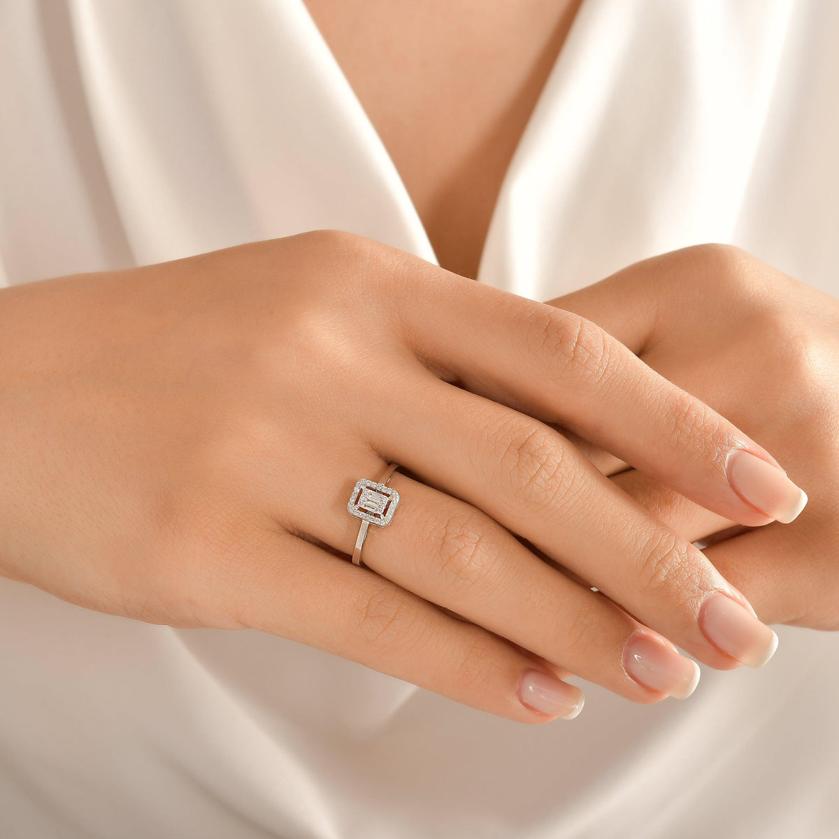 0.17 Karat Bella Diamante Anello