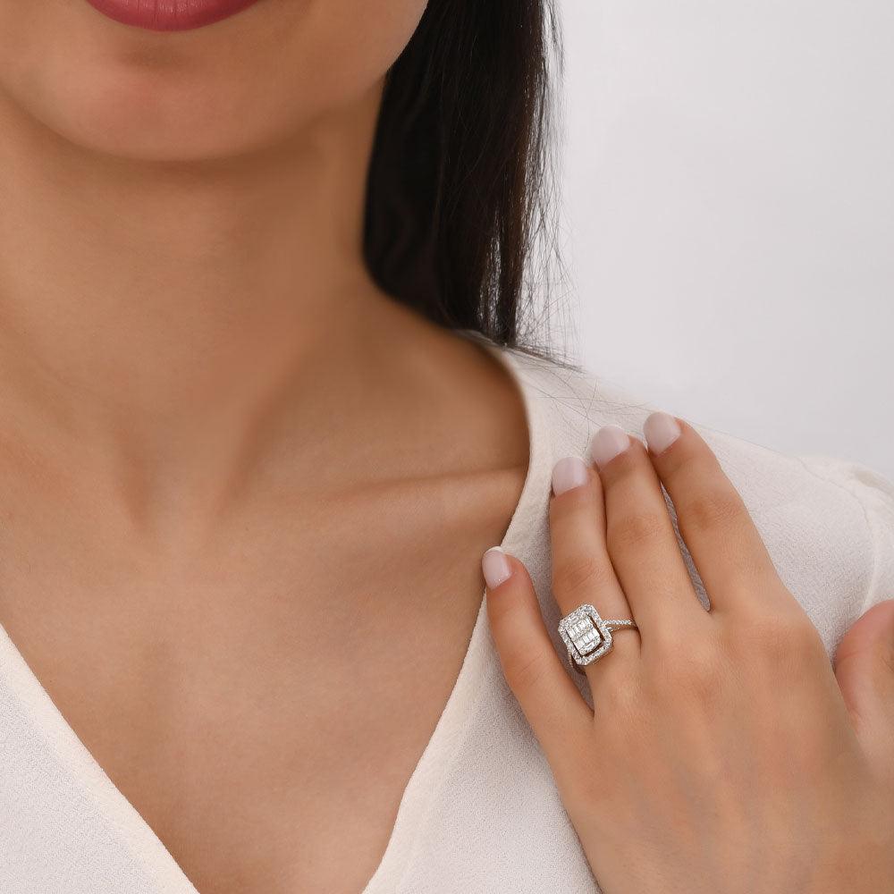2.14 Karat Amelia Baget Diamante Anello