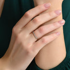 0.09 Karat Laranj Yarımtur Diamante Anello