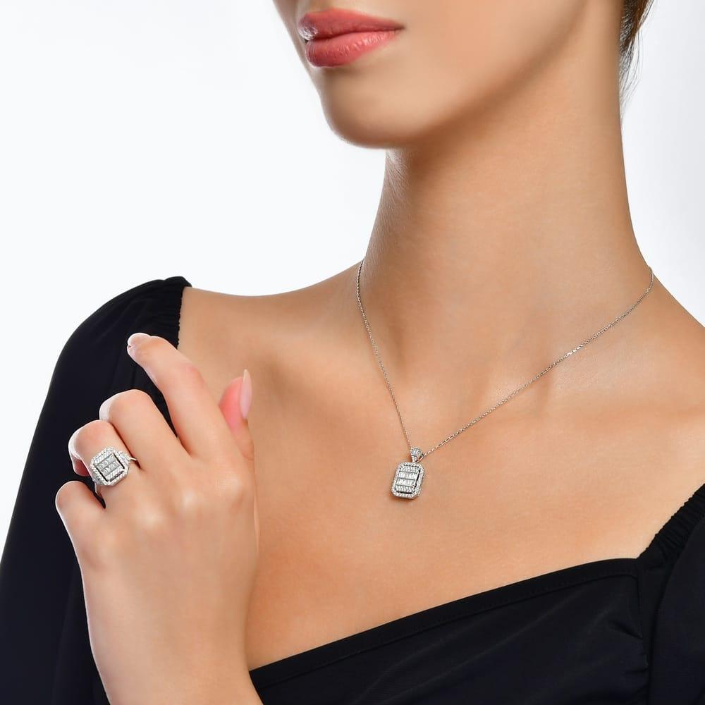 0.89 Karat Mia Baget Diamante Anello