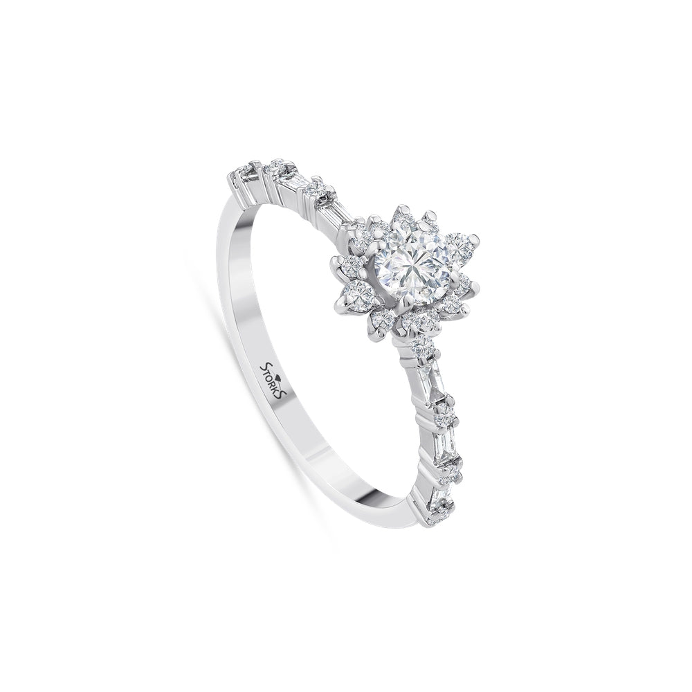 0.58 Karat Flora Baget Diamante Anello