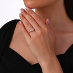 0.09 Karat T Harf Diamante Anello