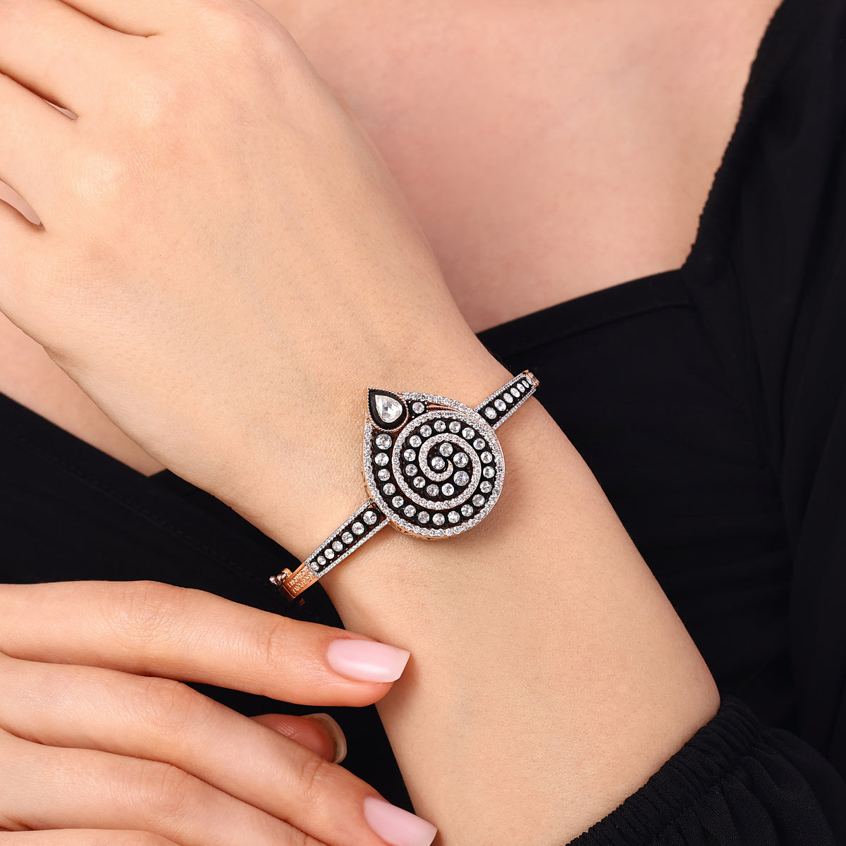 3.48 Karat Elmas Diamante Kelepçe