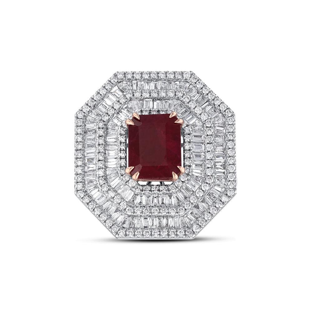 4.17 Karat Latido Yakut Diamante Anello