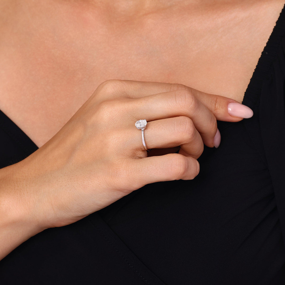 1.00 Karat ovale Solitario Diamante Anello