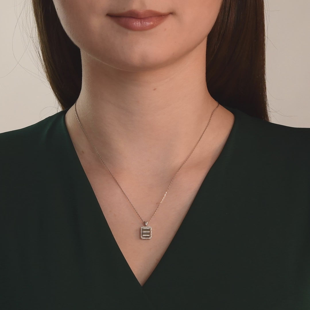 0.16 Karat Laranj Baget Pırlanta Kolye
