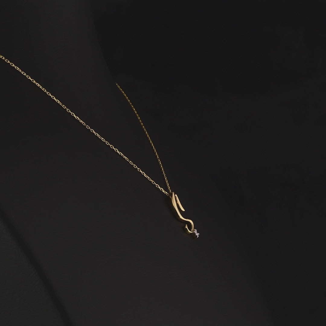 0.03 Karat Pırlanta Ş Harf Kolye