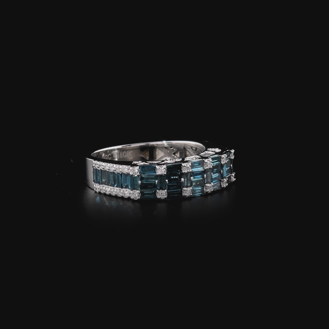 1.13 Karat Deep Blue Baget Pırlanta Yüzük