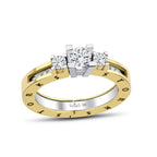 0.72 Karat Tria Diamante Storks Anello